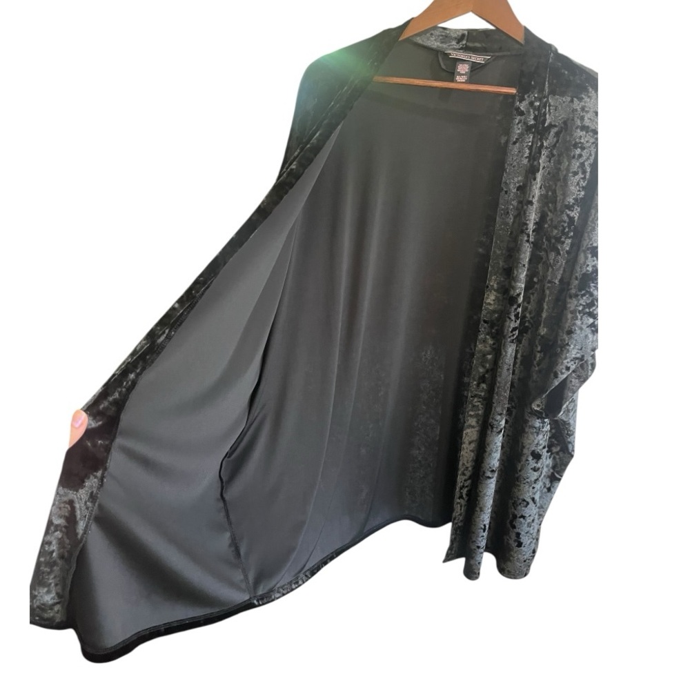 Victoria’s Secret Black Velvet Boxy Open Front Kimono Cardigan Sz Medium/Large - Picture 7 of 15